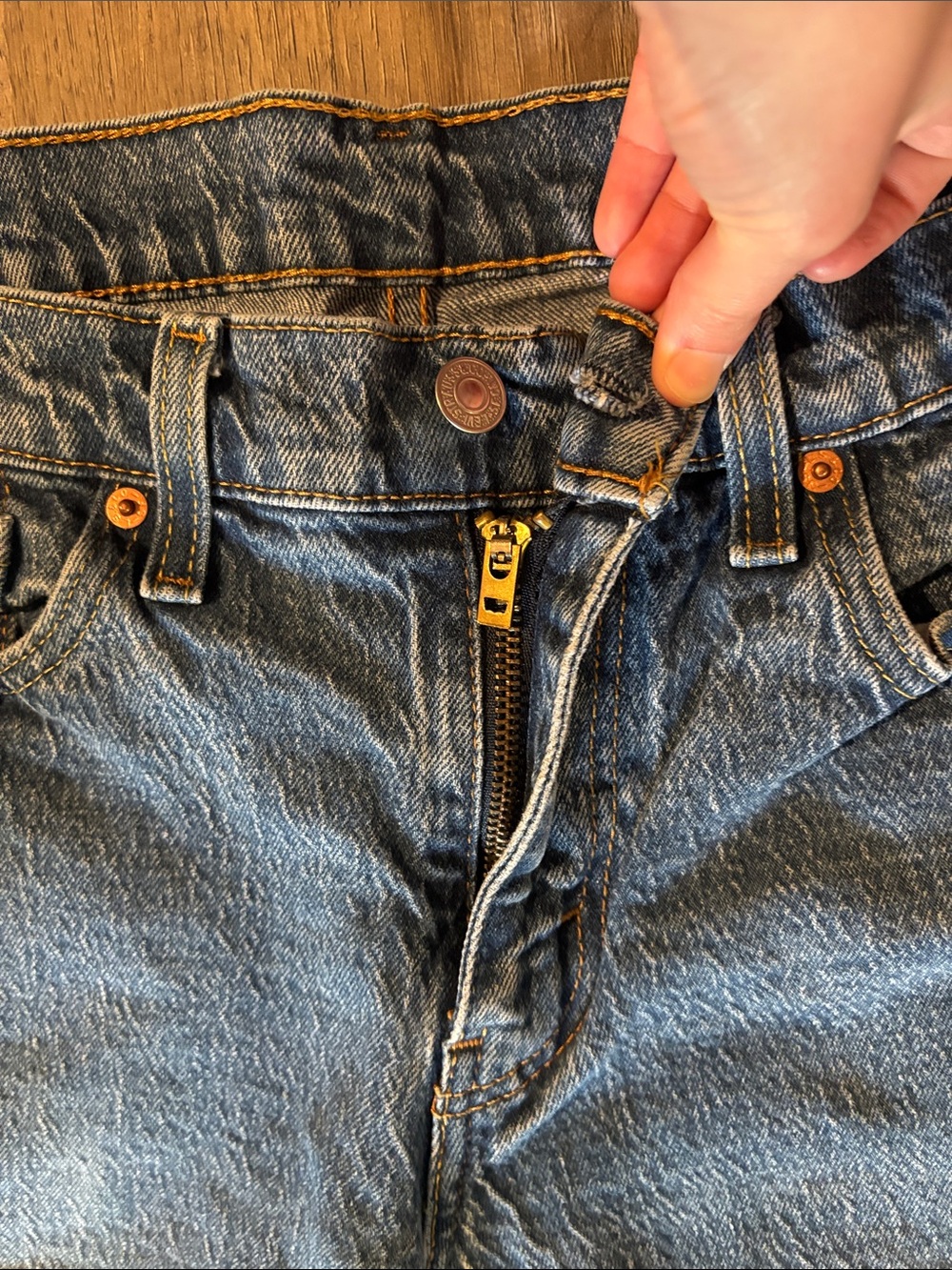 Levi’s Men’s Blue Jeans 33 x 32 - Picture 6 of 10